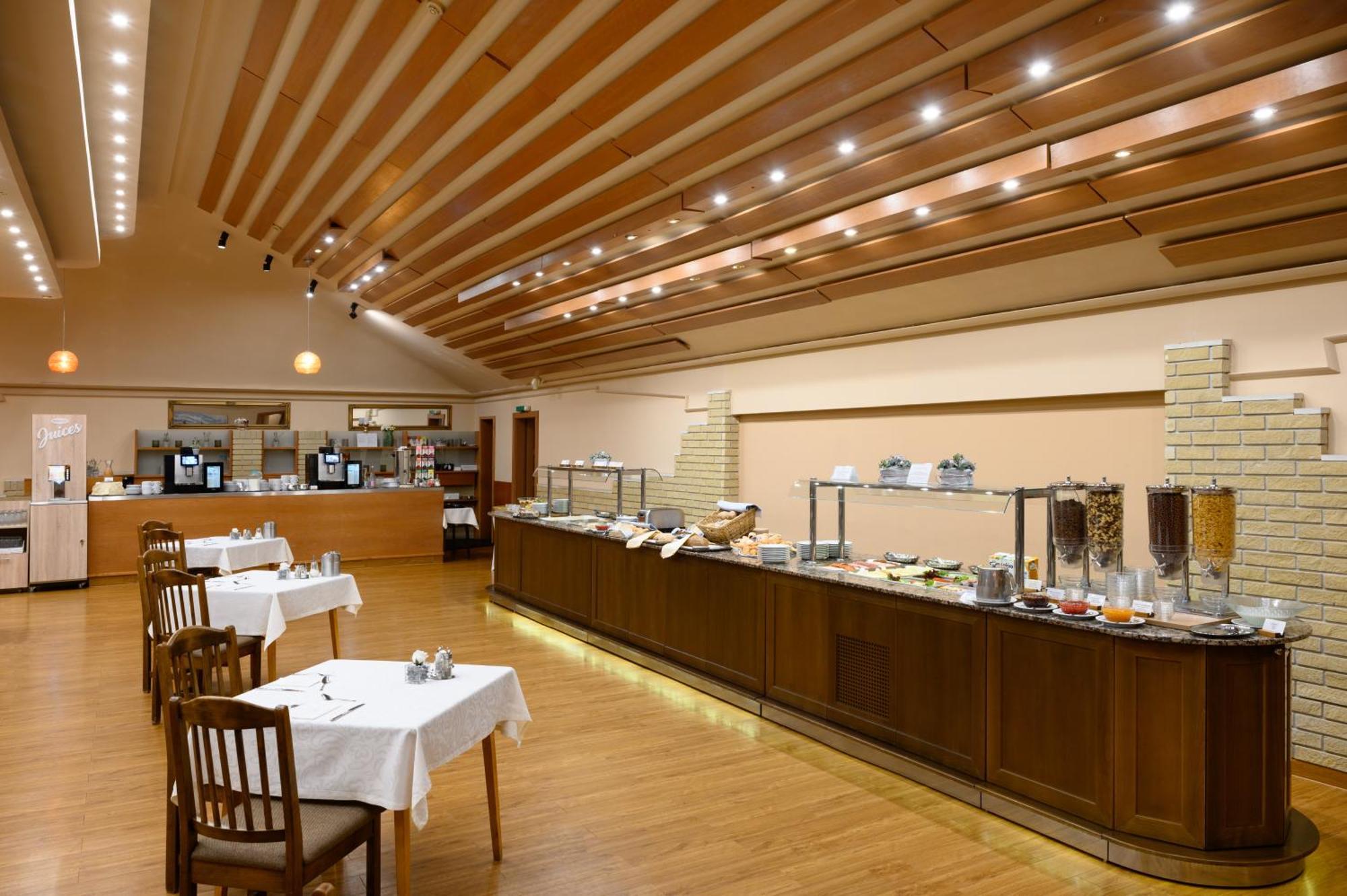 Aranyhomok Business City-wellness-hotel Kecskemét